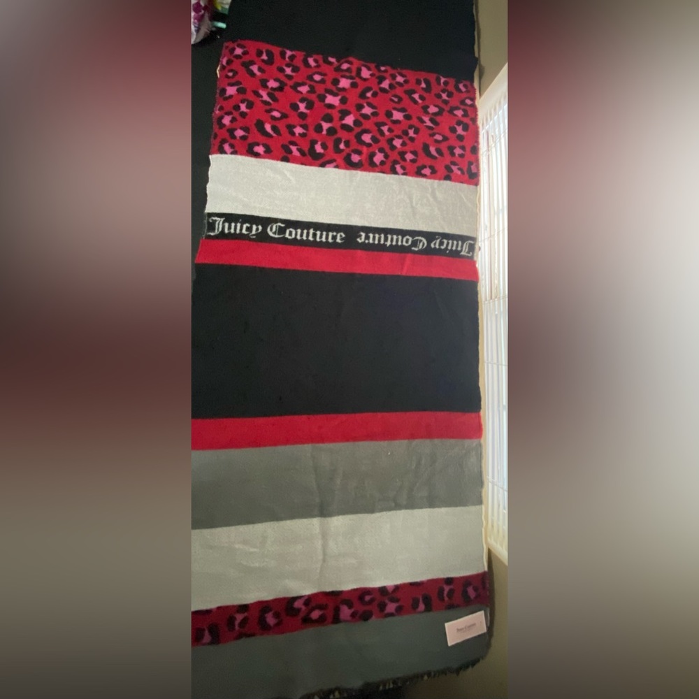 NWT Juicy Couture- warm winter knit scarf/wrap